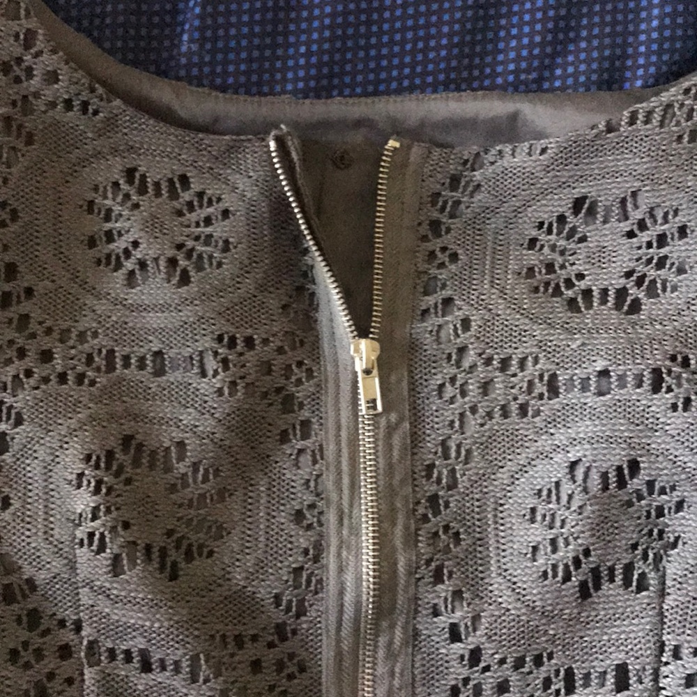 Dress - Picture 4 of 4